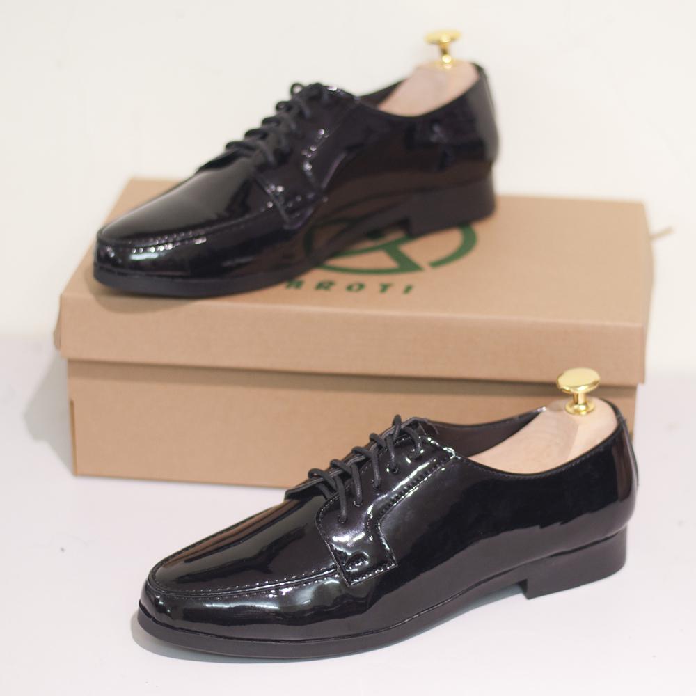 Men's shoes