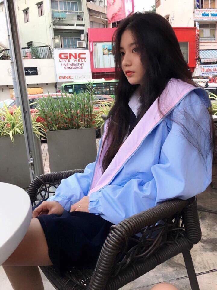 ÁO KHOÁC NỮ MẶC ĐƯỢC 2 MẶT