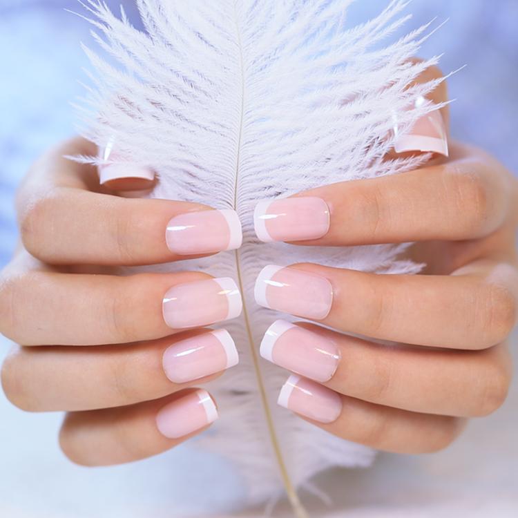 Bộ 24 móng tay giả viền trắng thời trang Pháp (kèm keo)