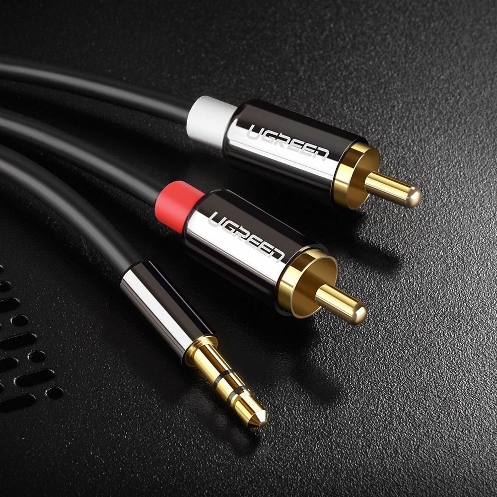 Dây AV 3.5 ra 2 đầu RCA, đầu mạ vàng Ugreen 1.5M