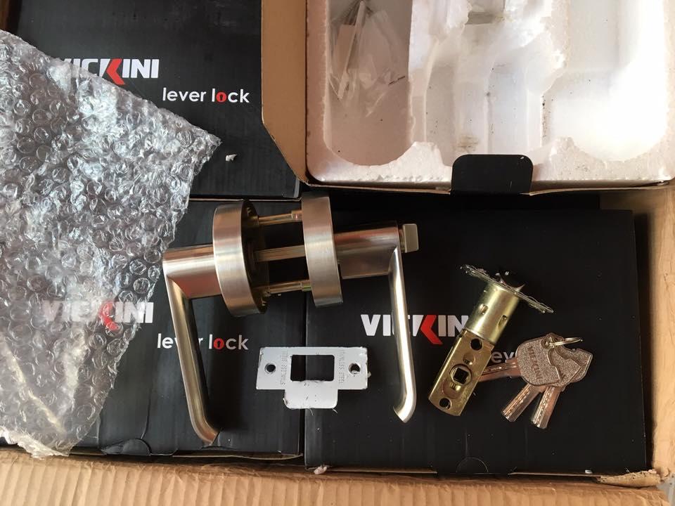 [HCM]Khóa tròn gạt VICKINI 31689.001