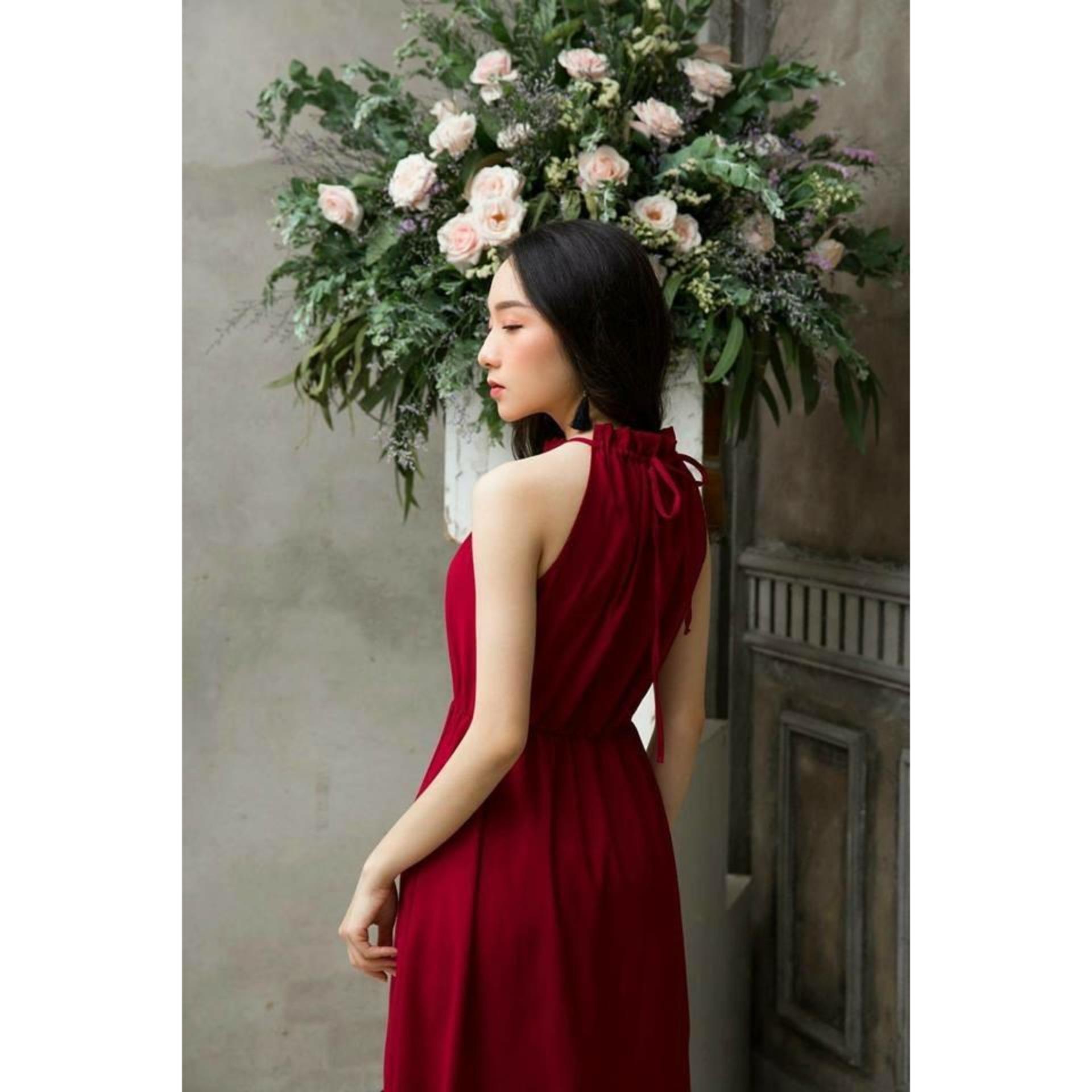 Đầm maxi yếm đuôi cá hồng