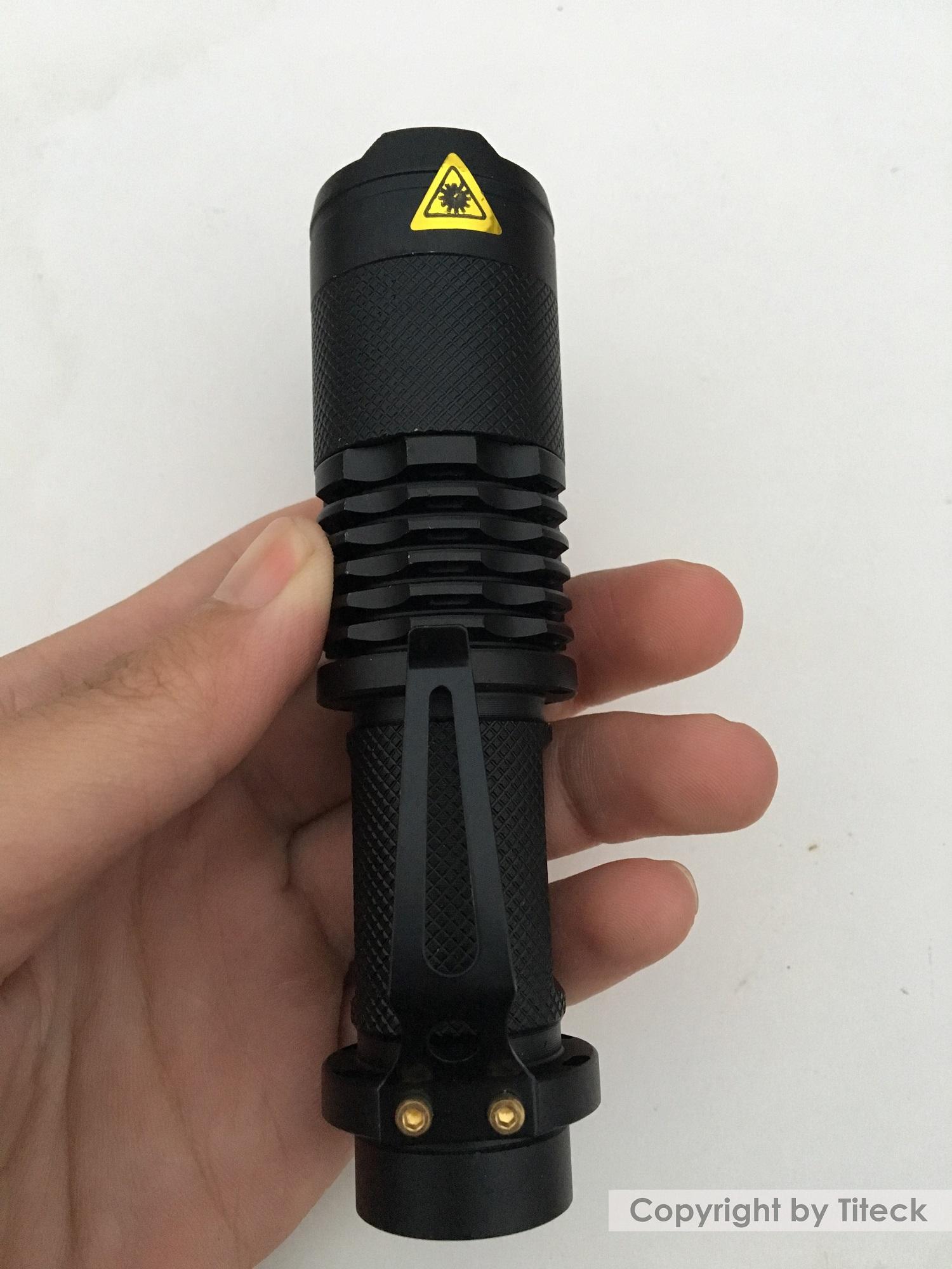 Đèn pin siêu sáng Esmart led ZOOM CREE L2