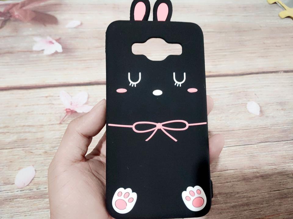 ốp lưng điện thoại thỏ đen cho nhiều đời máy