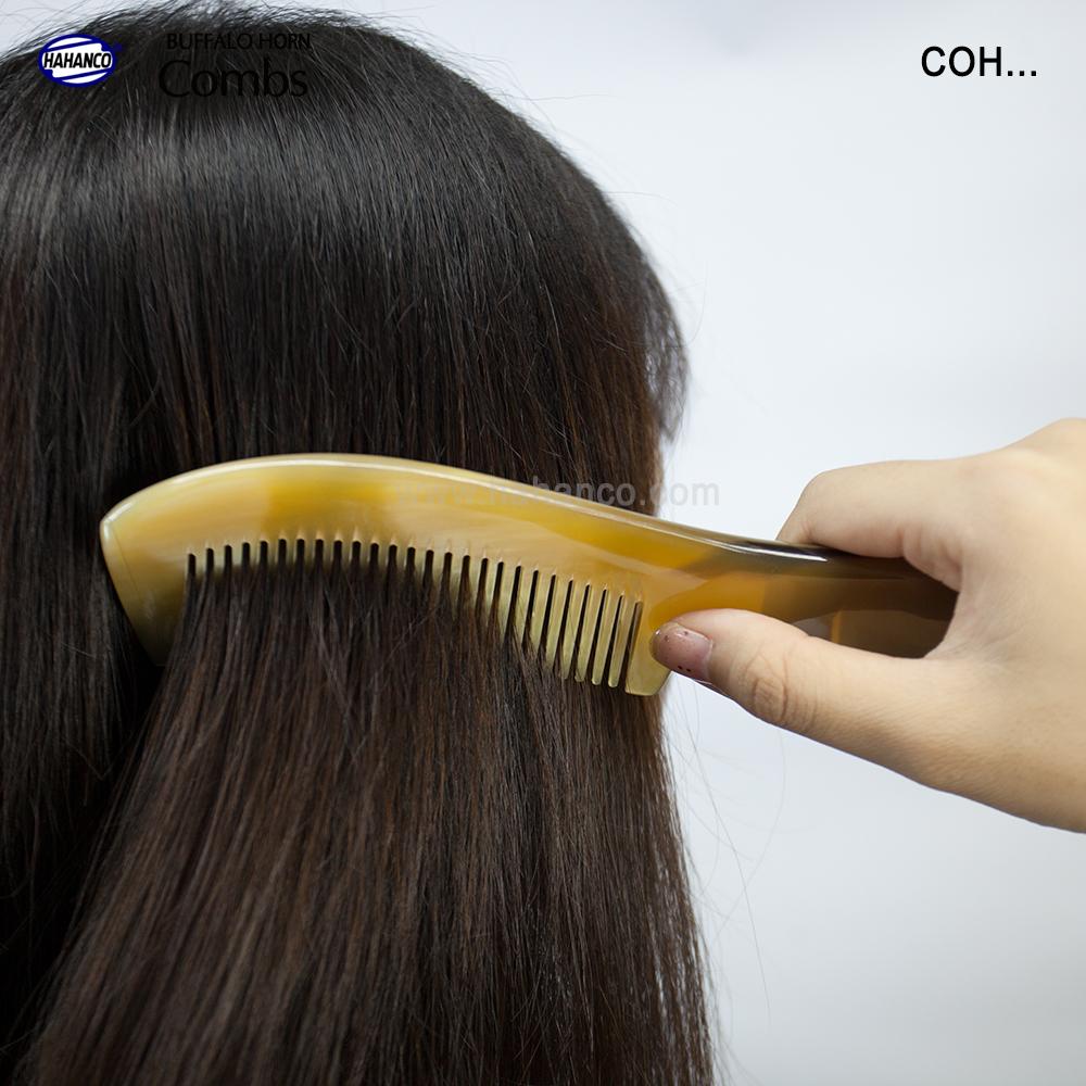 Lược sừng xuất Nhật - COH132 (Size: M - 17cm) Mẫu tiêu chuẩn - Horn Comb of HAHANCO - Lược sừng trâu - Có lợi cho sức khỏe