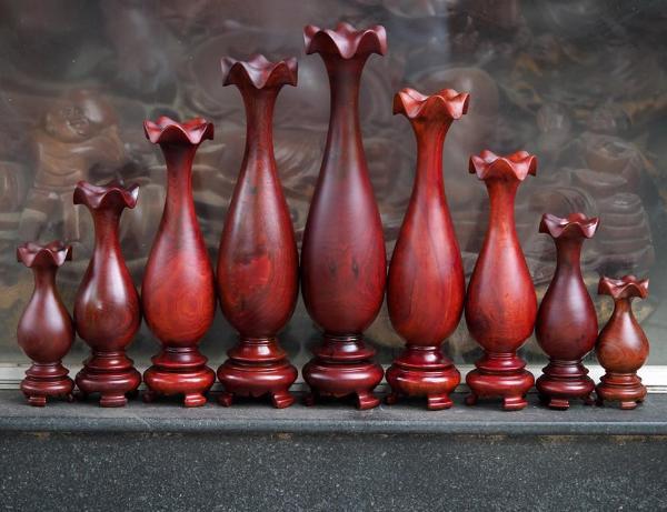 Bộ lục bình mini 9 món.gỗ hương ( kích thước lần lượt    37cm ,32cm ,30cm , 27cm , 23cm , 20cm ,17cm ,14cm, 11cm )