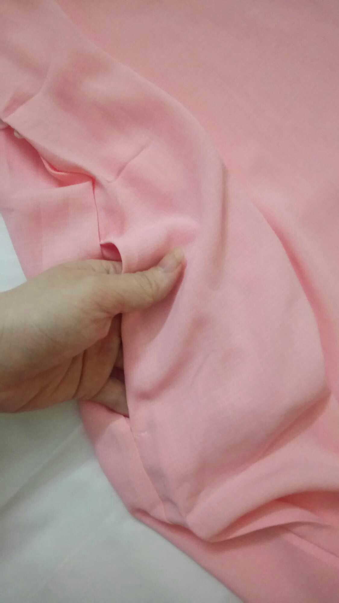 Váy bầu von lụa nơ cổ cho mẹ