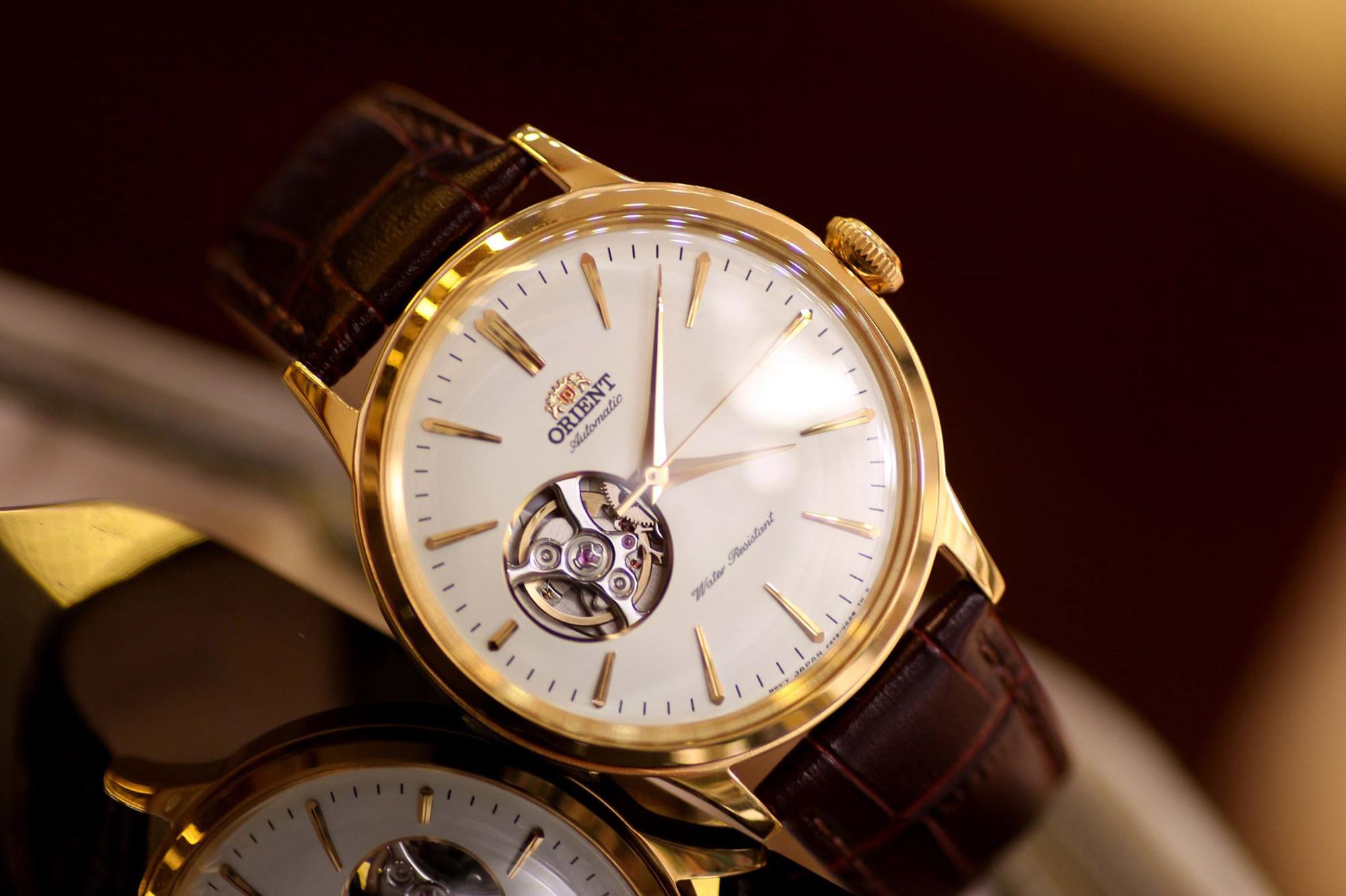 Đồng hồ nam dây da Orient RA-AG0003S10B