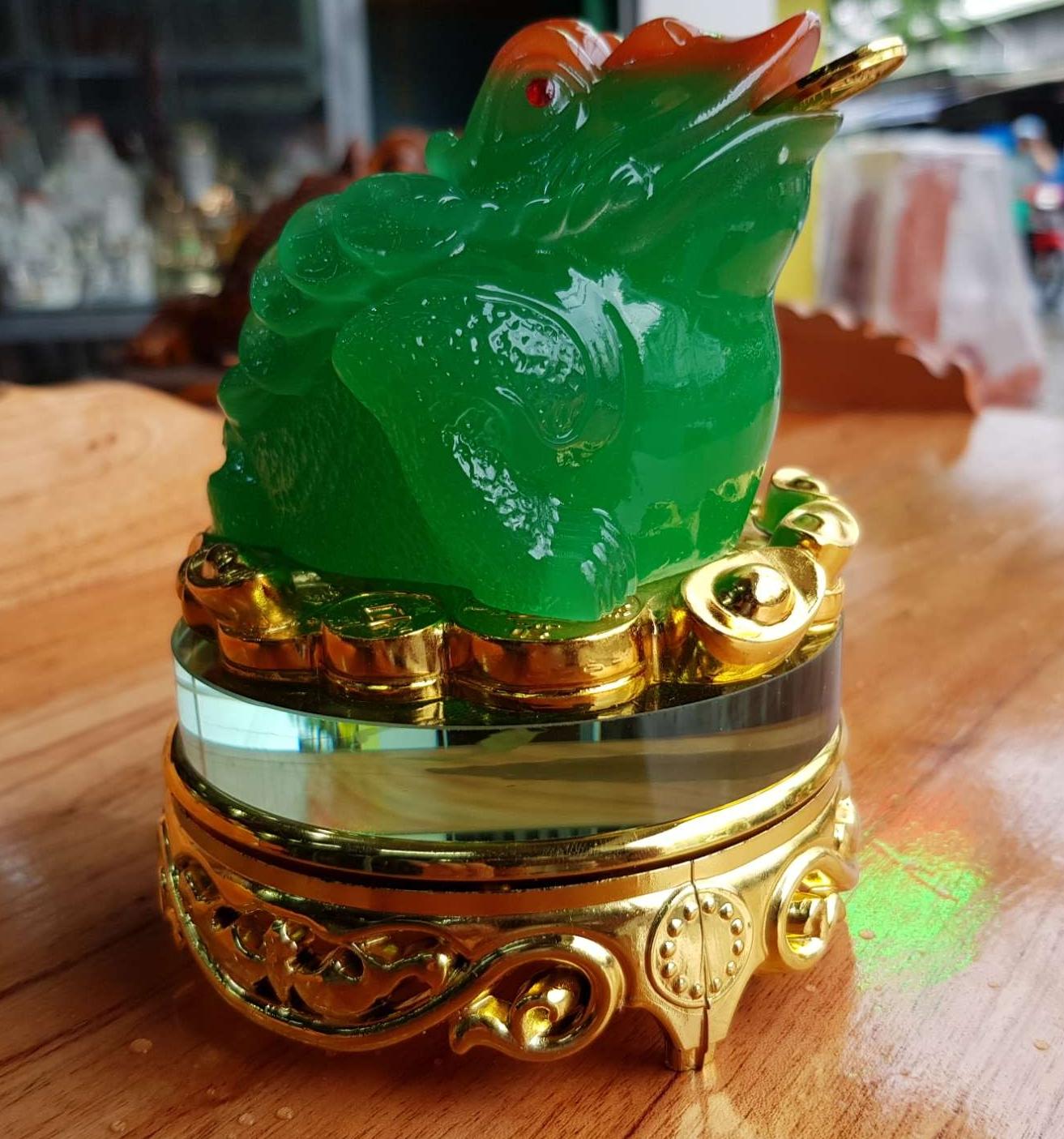 Cóc ngậm tiền phong thủy