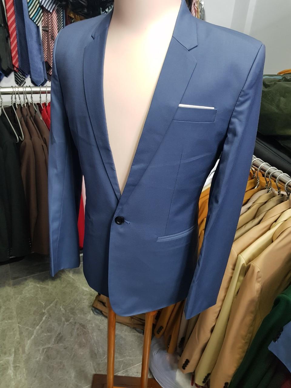 Áo vest nam màu xanh ôm body cá tính