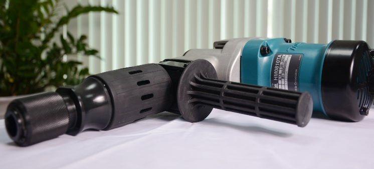 Máy đục bê tông HM0810TA Makita