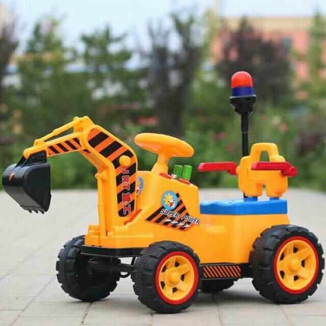 XE CẦN CẨU ĐIỆN LOẠI TO CHO BÉ