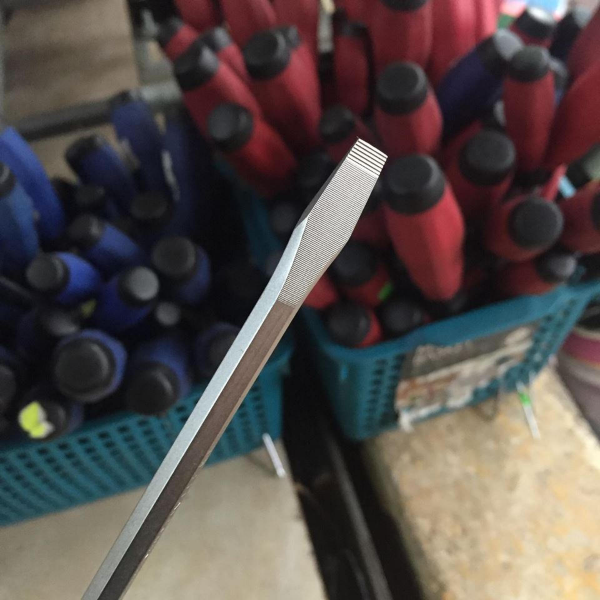 Tô vít cao cấp GESTAR 4x150mm (-) 546-004