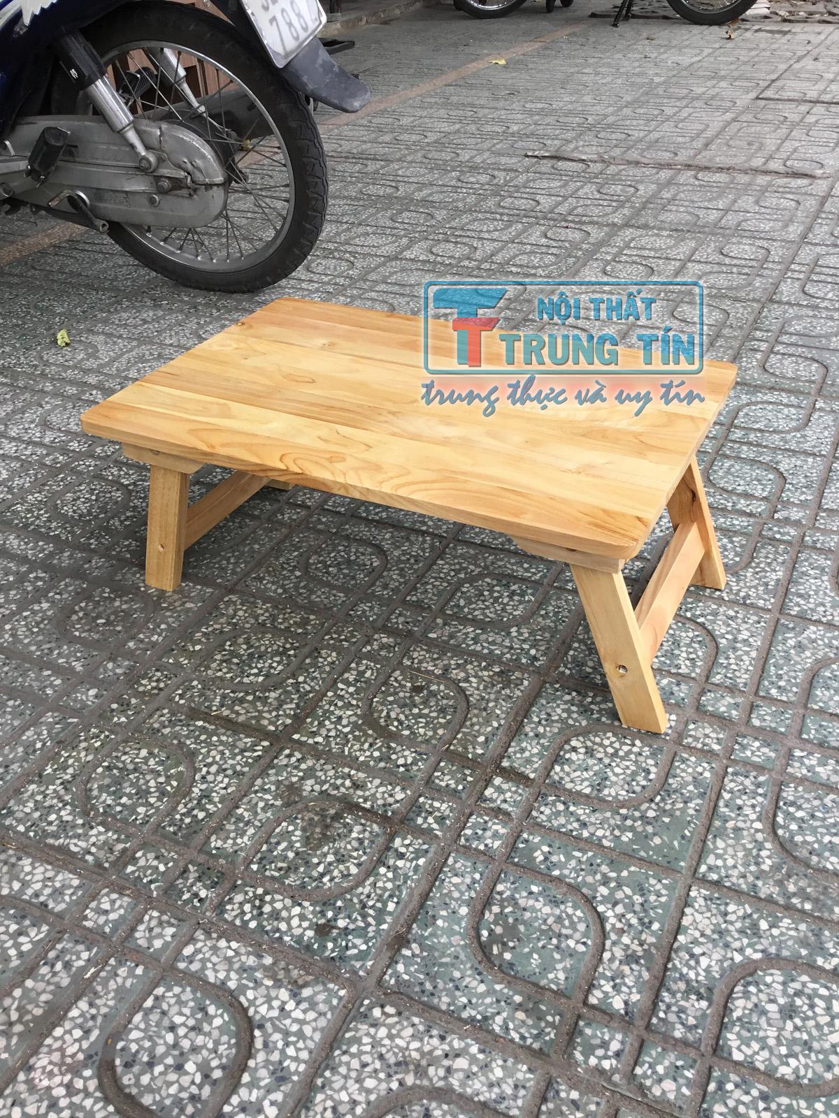 bàn xếp trẻ em gỗ cây 40*60 cm
