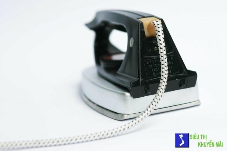 Bàn Ủi Quần Áo Liên Xô Cao Cấp