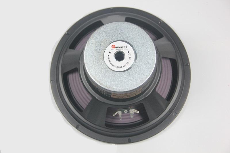 1 Loa Bass 25 Pioneer