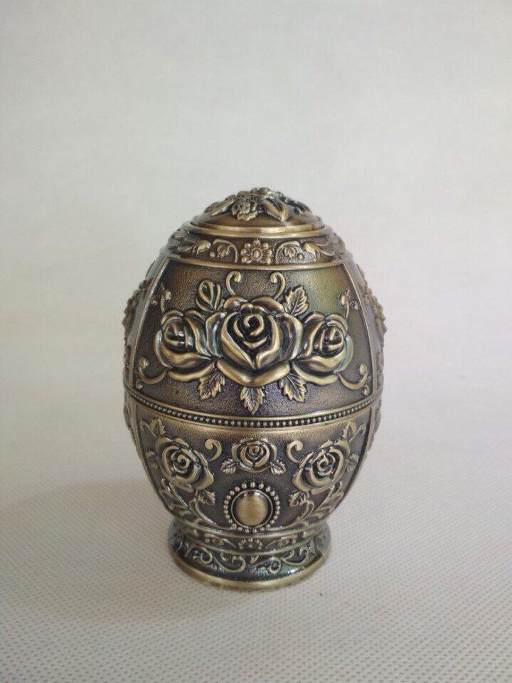 LỌ ĐỰNG TĂM BẰNG ĐỒNG