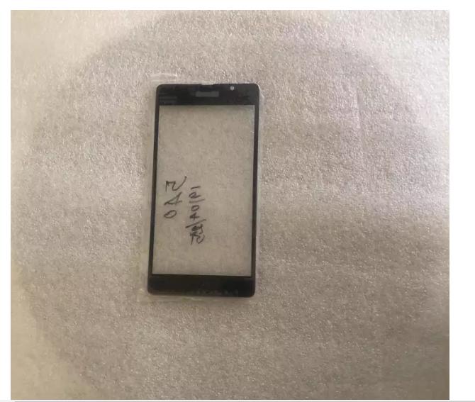 mặt kính thay thế cho Nokia Lumia 540