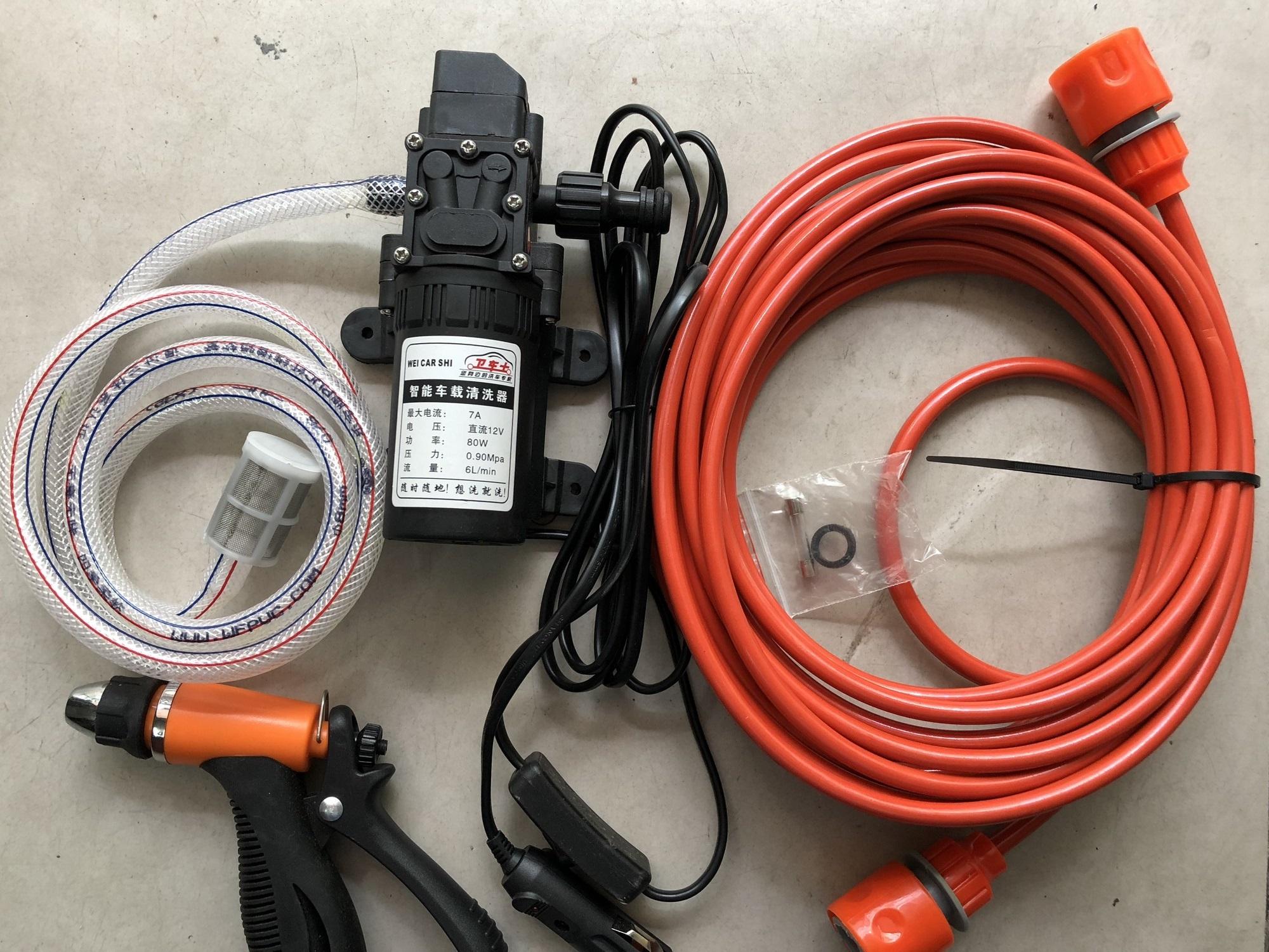 Máy bơm rửa xe tăng áp lực nước mini