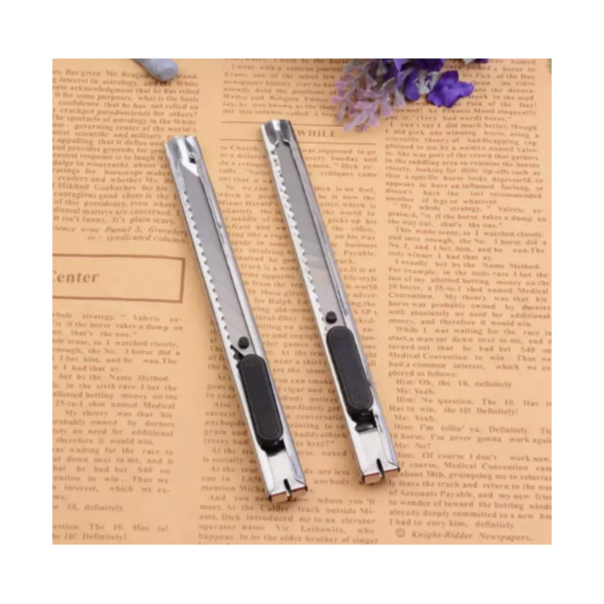 Bộ 2 dao rọc giấy 9mm + tặng 10 lưỡi dao