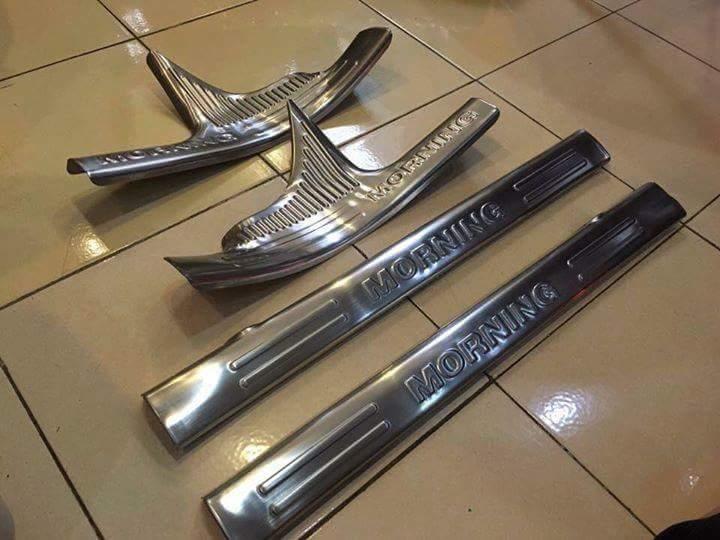 Ốp bậc trong inox kia morning 2013-2017