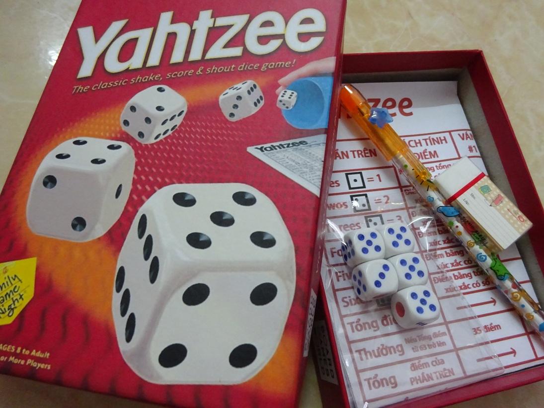 [HCM]YAHTZEE - NÀO CÙNG LẮC XÚC XẮC- CÓ KÈM ĐỒ LẮC XÍ NGẦU