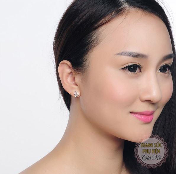 [HCM]Hoa tai thời trang trái tim HT81 đá sáng
