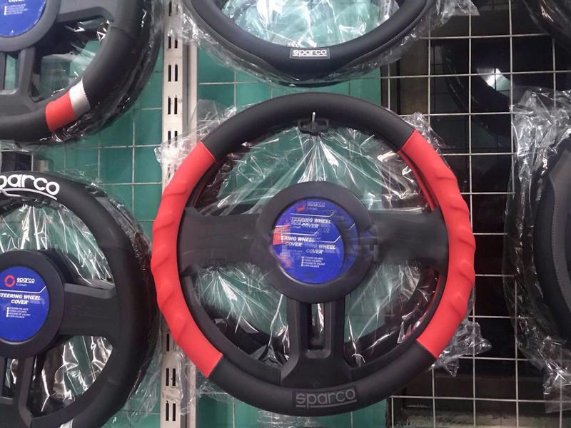 Bọc vô lăng Sparco 1117RD
