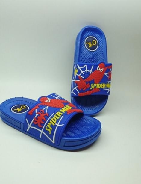 Dép siêu nhân bé trai