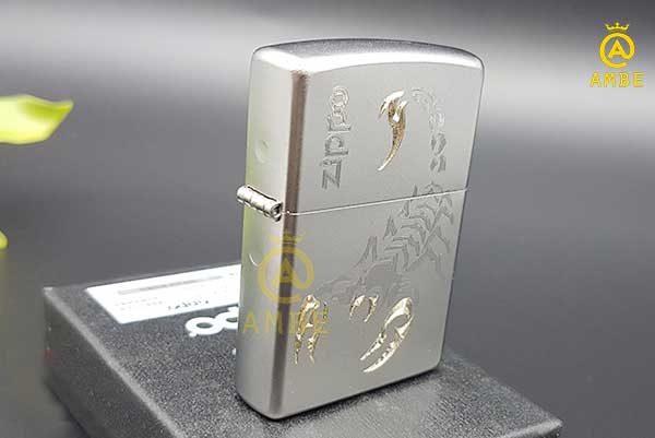 Bật lửa Zippo Satin khắc bọ cạp Zippo ZCN02