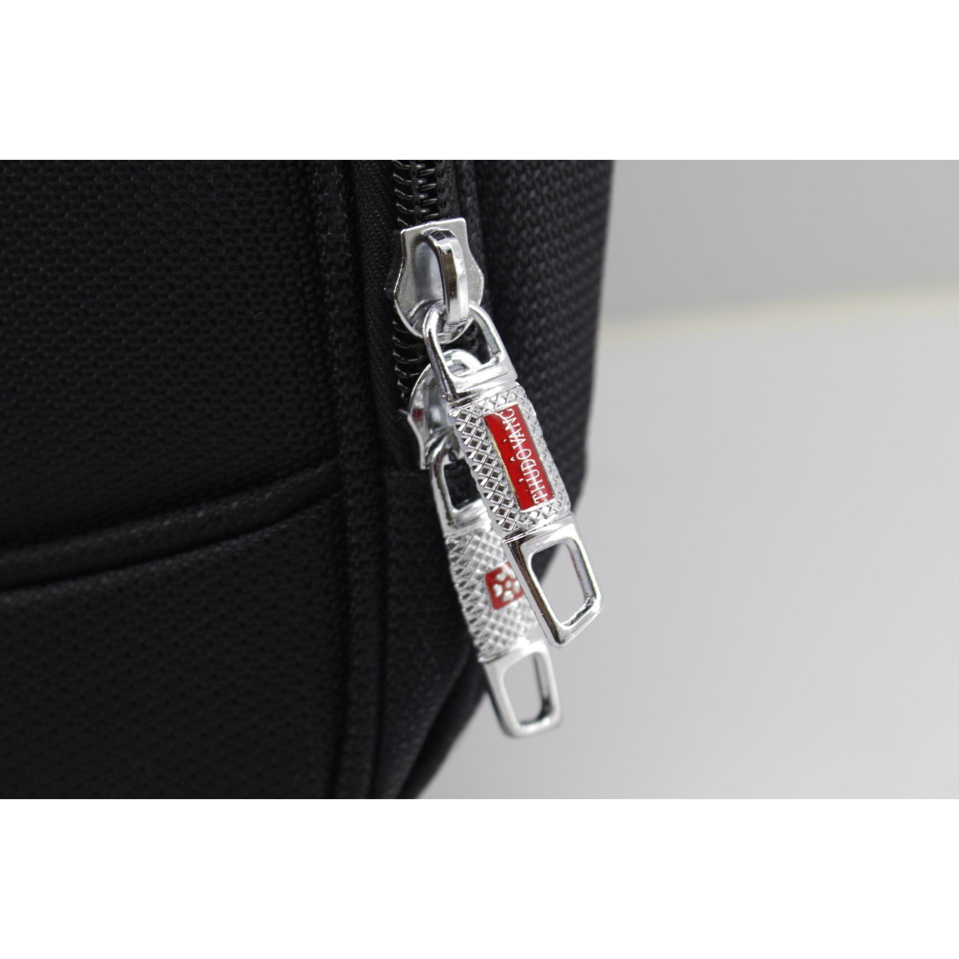 CẶP CÔNG SỞ VẢI DÙ THỦ ĐÔ VÀNG C-296 SIZE TRUNG ( Đen )