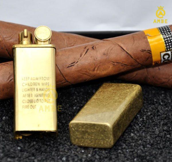 Bật lửa xăng đá Zorro Z545