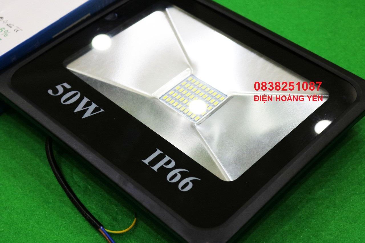 Đèn Led Pha 50w- 25x15x10-Công nghệ chống nước IP66 Siêu trâu
