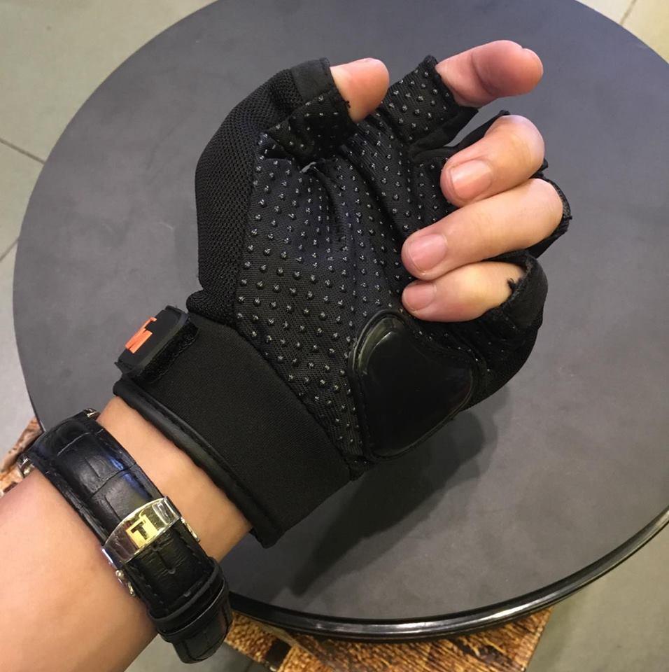 [HCM]GĂNG TAY KTM HỞ NGÓN