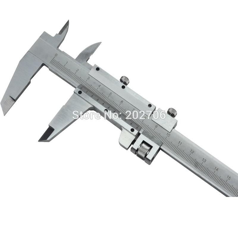thước cặp cơ khí 200mm