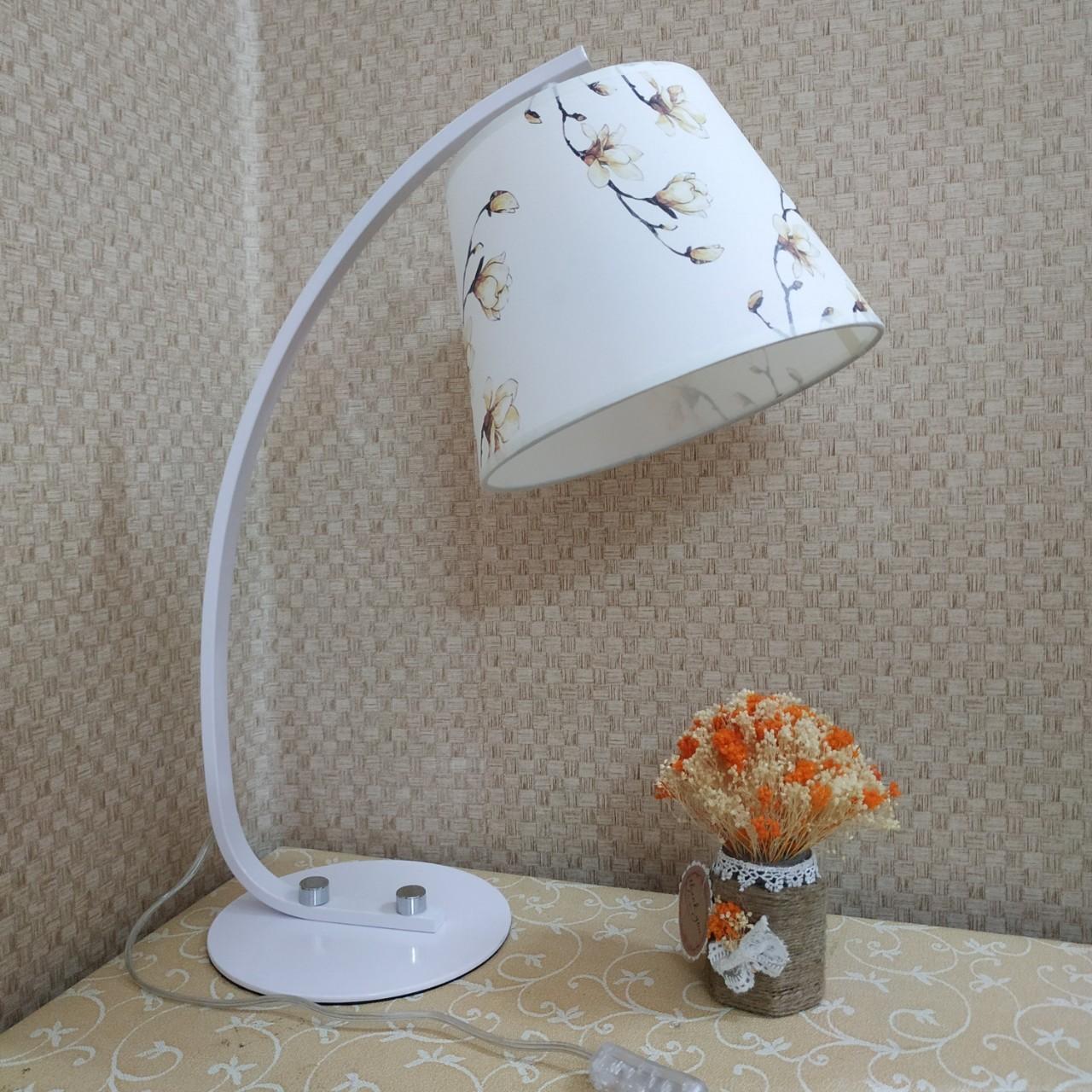 {FREE SHIP} Đèn trang trí phòng ngủ để bàn vintage cao cấp - Tặng kèm bóng LED chống lóa