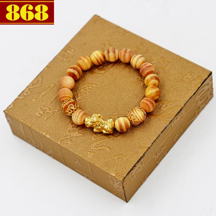Vòng chuỗi gỗ Huyết rồng 10 ly charm Tỳ hưu A518