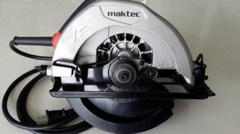 Maktec máy cưa gỗ MT583