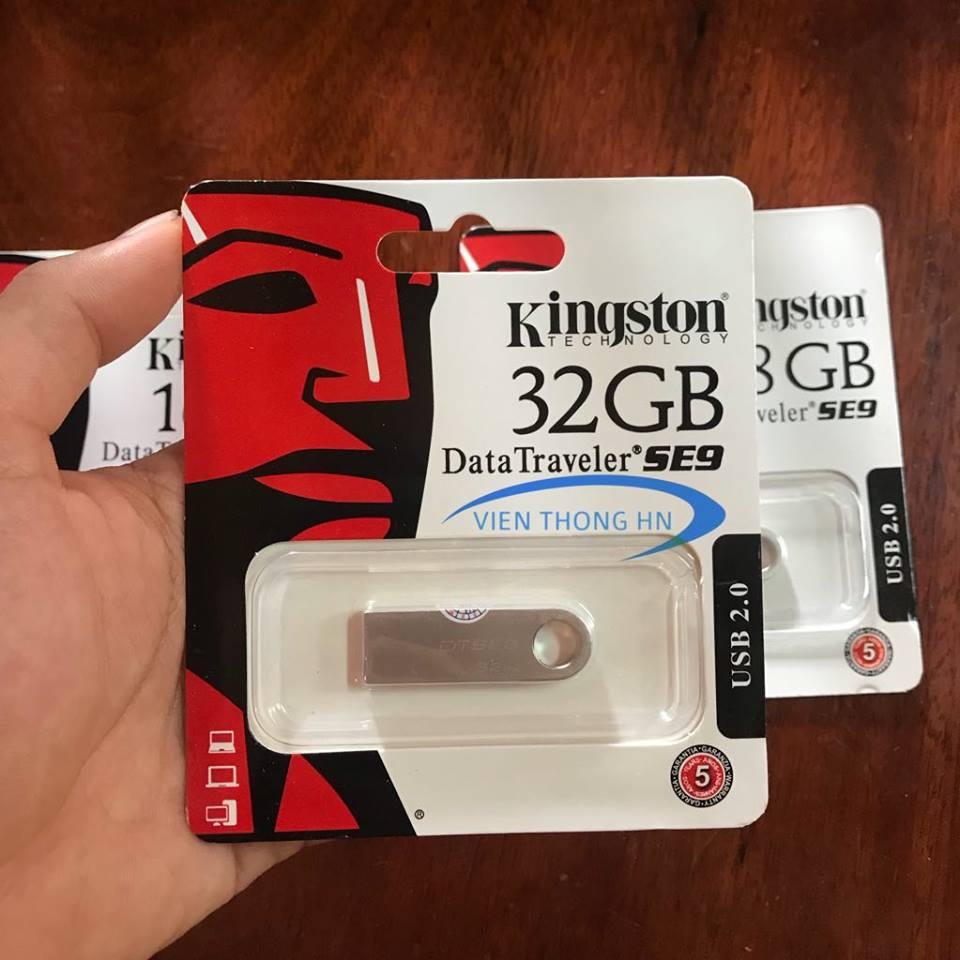 USB 2.0 Kingston DataTraveler SE9 32GB (bạc)