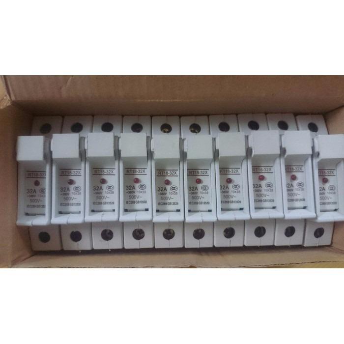 Đế cầu chì RT18-32