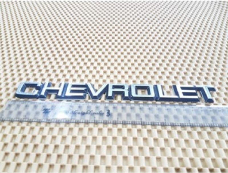 [Hỗ trợ lắp đặt khách Hà Nội] Chữ dán trang trí xe Chevrolet