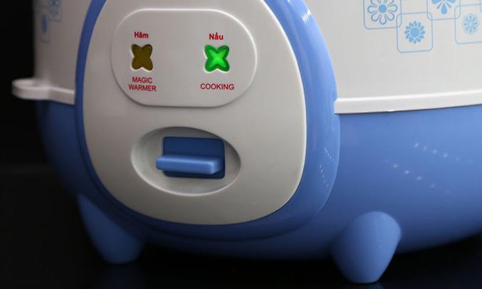 Nồi cơm điện HappyCook HC-180A 1.8L (Xanh)