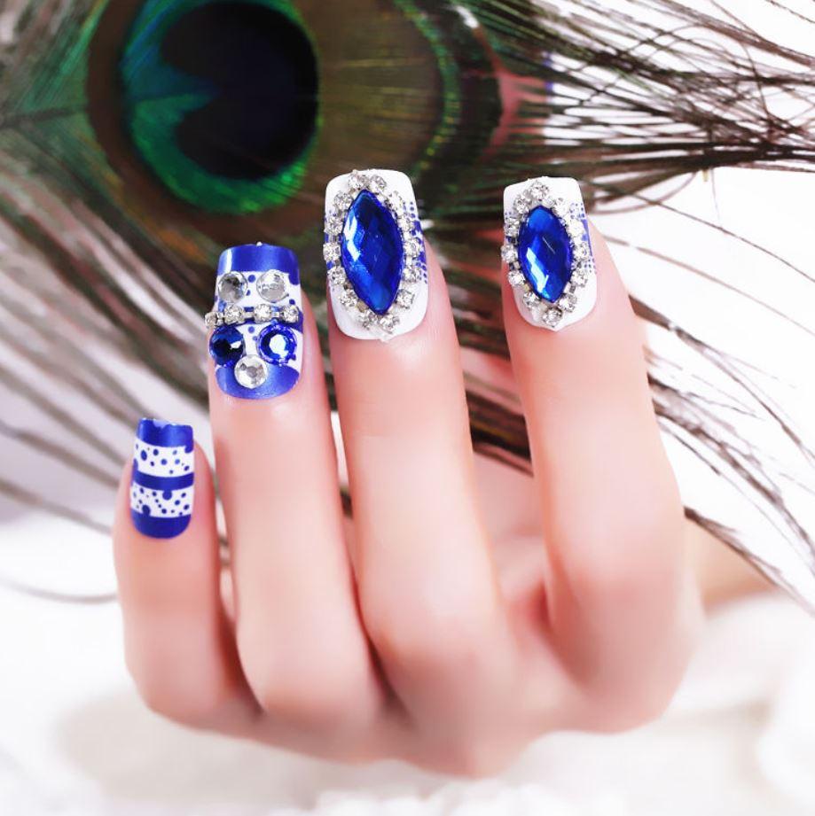 Bộ 24 Móng Tay Giả Xanh  Đính Đá (keo sẵn)