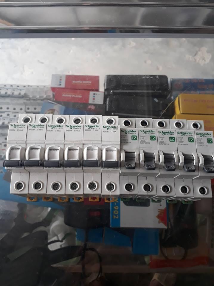 Át 2 cực Panasonic 16A