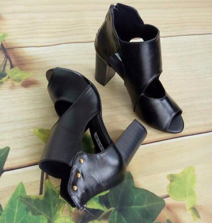 Giày boot bốt cao gót nữ đẹp cổ thấp hàng hiệu Rosata-phá cách RO114