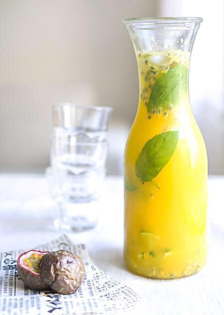 Nước Cốt Chanh Dây Không Hạt DLFRESH Đặc Sản Đà Lạt Chai 1000ml