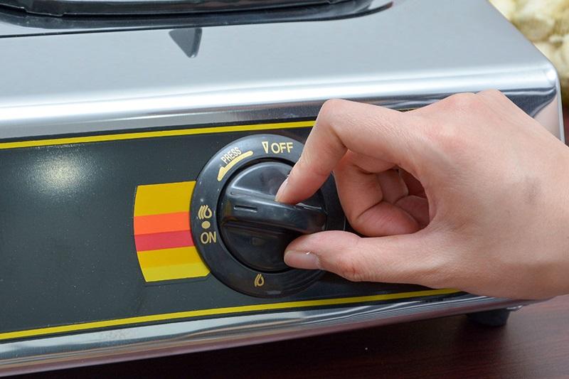 Bếp gas đôi Rinnai RV-577 BK (Bạc)