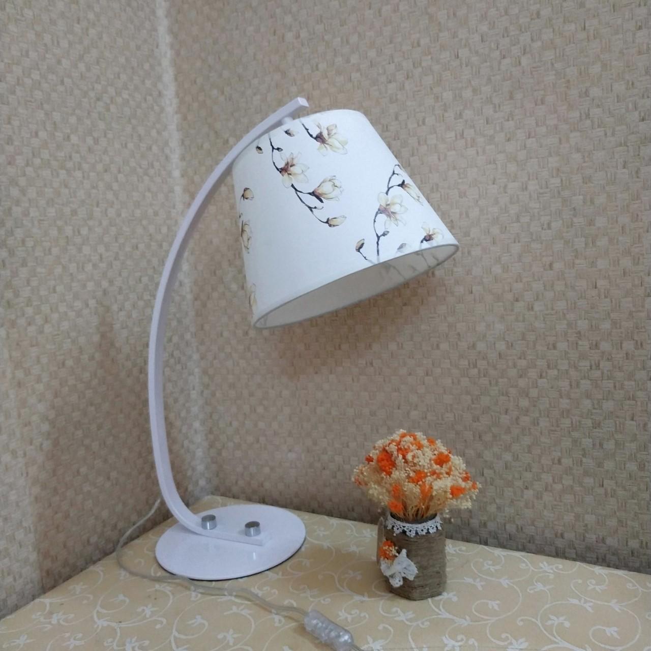 {FREE SHIP} Đèn trang trí phòng ngủ để bàn vintage cao cấp - Tặng kèm bóng LED chống lóa