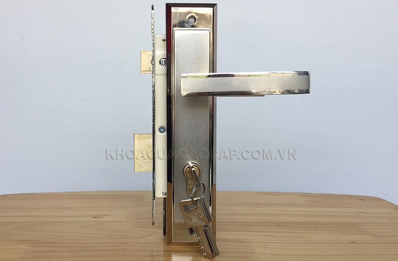 Khóa Cửa Việt Tiệp Tay Gạt 04908 (Cửa Chính)