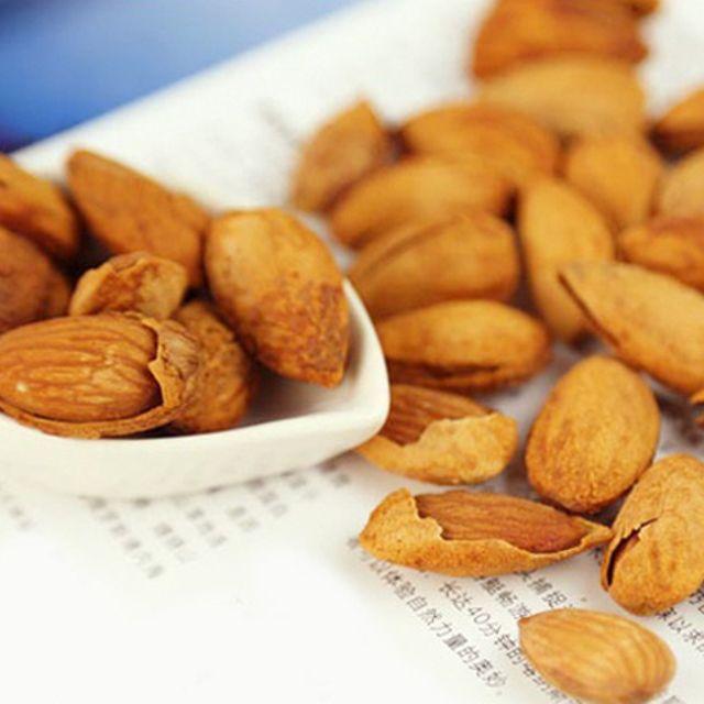 Hạt hạnh nhân bơ vỏ mỏng 1Kg